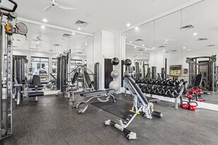 Cantabria at Turtle Creek in Dallas, TX - Building Photo