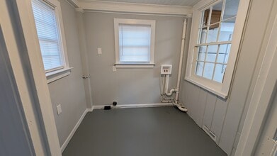 315 W Courtland Dr in Sanford, NC - Building Photo - Building Photo