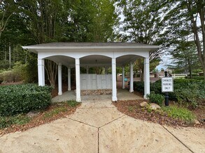 506 Hillside Trail in Woodstock, GA - Building Photo - Building Photo