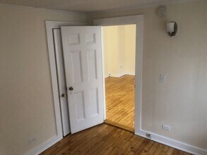 2 Pleasant St in Orono, ME - Building Photo - Building Photo