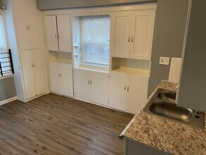 8897 Cloverlawn Ave in Detroit, MI - Building Photo - Building Photo