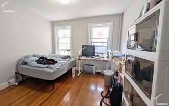 1132 Commonwealth Ave in Boston, MA - Building Photo