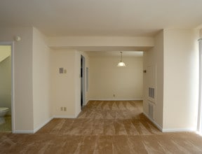 Rockburne Estates in Washington, DC - Building Photo - Building Photo