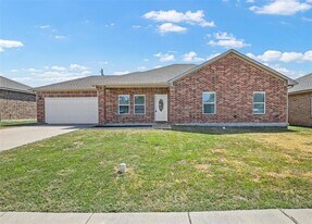 4901 Jefferson St in Greenville, TX - Building Photo