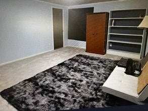 1911 E Broadway St in Missoula, MT - Foto de edificio - Building Photo