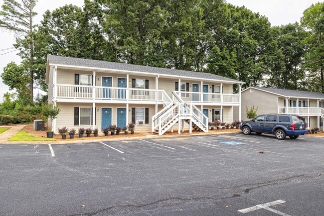 Overlook Club in Cumming, GA - Foto de edificio - Building Photo