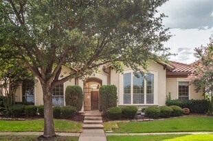 1106 Camino Lago in Irving, TX - Building Photo