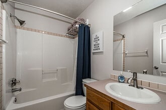 640 Old Hwy 30 W in Inkom, ID - Building Photo - Building Photo