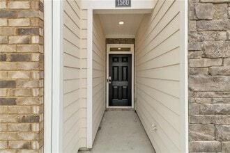 1560 Gray Br Dr in Lawrenceville, GA - Building Photo - Building Photo