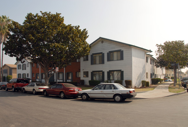 4048 Gelber Pl in Los Angeles, CA - Building Photo - Building Photo