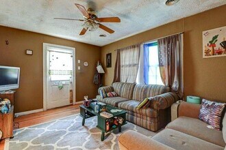 710 S Wabash Ave in Urbana, IL - Building Photo - Building Photo