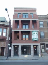 2719 N Halsted St in Chicago, IL - Foto de edificio - Building Photo