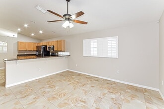 14643 Lady Victoria Blvd in Orlando, FL - Building Photo - Building Photo