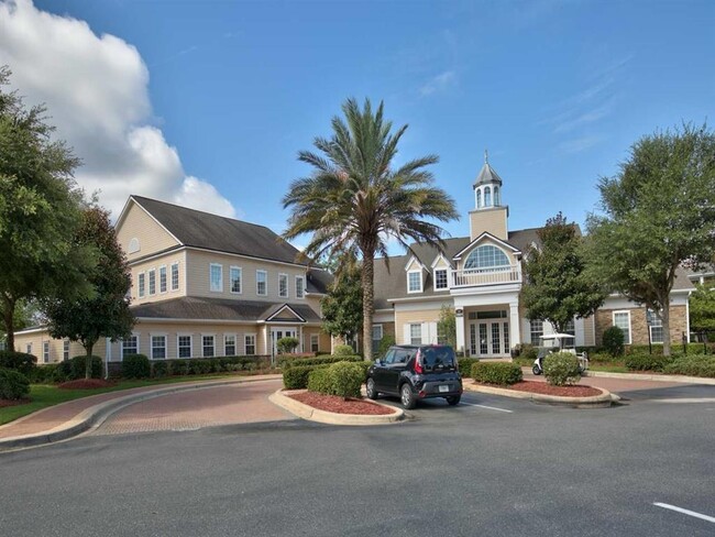property at 2801 Chancellorsville Dr
