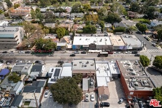 4360 Kraft Ave in Los Angeles, CA - Foto de edificio - Building Photo