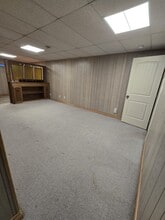 232 Frontenac Dr in Regina, SK - Building Photo - Building Photo