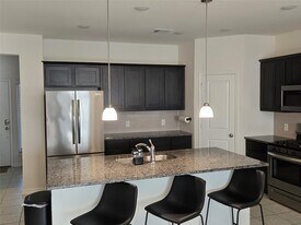 2932 Desert Lily Ln in Fort Worth, TX - Building Photo