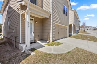 869 Venture Way in Atlanta, GA - Building Photo - Building Photo