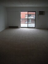 125 Pleasant St, Unit #125 in Brookline, MA - Building Photo