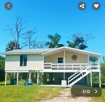 16360 N Oleander Dr in Ft. Myers, FL - Building Photo