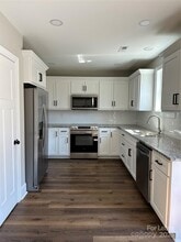 5507 Bucks Garage Rd in Maiden, NC - Building Photo - Building Photo