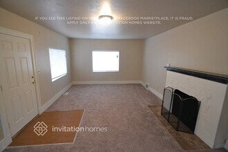 5040 35th Ave SW in Seattle, WA - Building Photo - Building Photo
