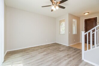 4254 E Carla Vista Dr in Gilbert, AZ - Building Photo - Building Photo