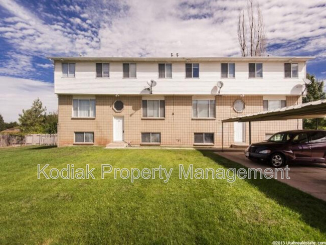 1149 Nayon St in Layton, UT - Building Photo - Building Photo