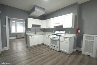 4836 N Franklin St in Philadelphia, PA - Building Photo - Building Photo