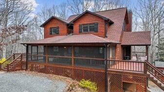 21 Trails End Ln in Morganton, GA - Building Photo