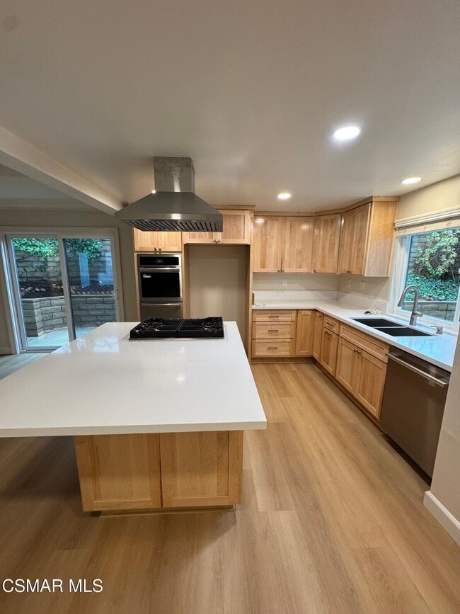 893 Blue Spring Dr in Westlake Village, CA - Building Photo - Building Photo