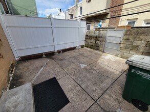 1825 Daly St in Philadelphia, PA - Building Photo - Building Photo