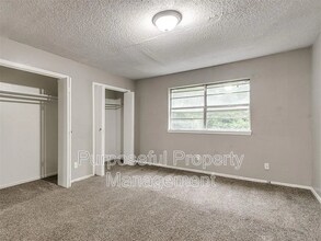 6814 Lancer Ln in Oklahoma City, OK - Building Photo - Building Photo