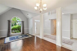 2979 Rosebrook Dr in Decatur, GA - Foto de edificio - Building Photo