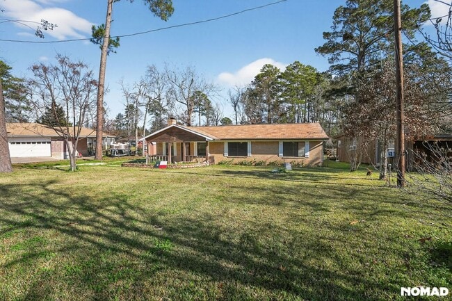 372 Creekside Estates in Onalaska, TX - Building Photo - Building Photo