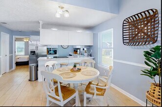 166 White Cap Way in Panama City, FL - Building Photo - Building Photo
