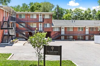 The Park Spring in Salt Lake City, UT - Foto de edificio - Building Photo