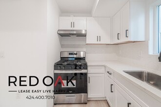 9241 1/2 Firth Blvd in Los Angeles, CA - Building Photo - Building Photo