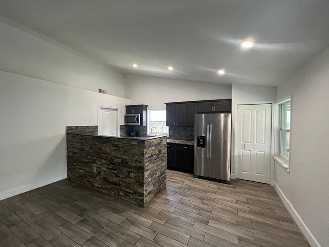 1405 Marigold Dr in Lakeland, FL - Building Photo - Building Photo