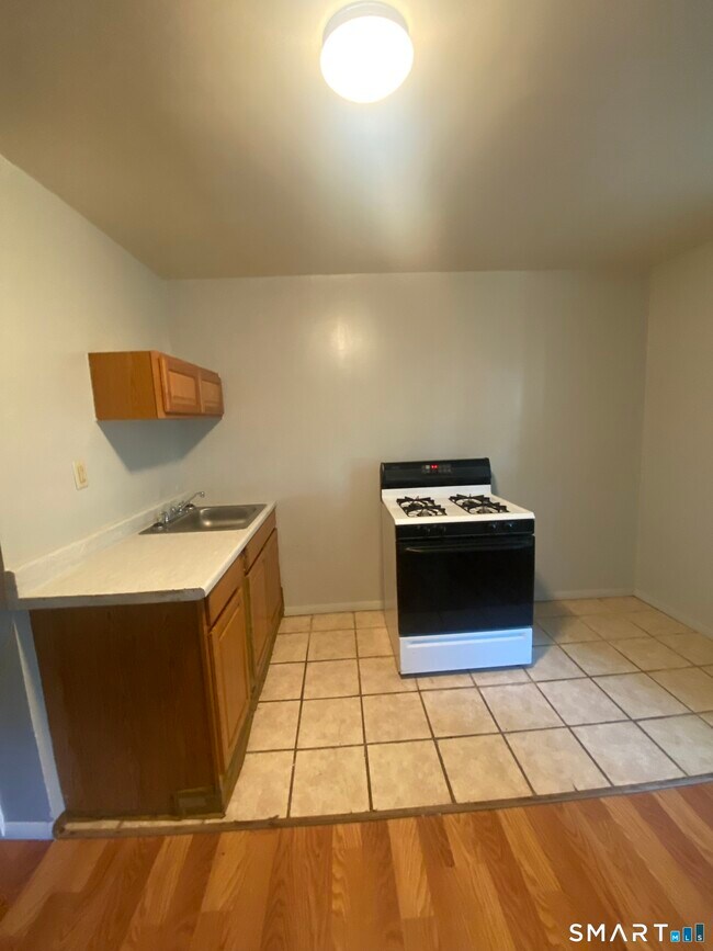 789 Park Ave in Bridgeport, CT - Building Photo - Building Photo