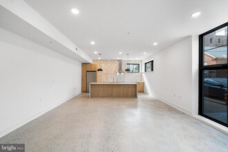 1772 N Front St in Philadelphia, PA - Building Photo - Building Photo