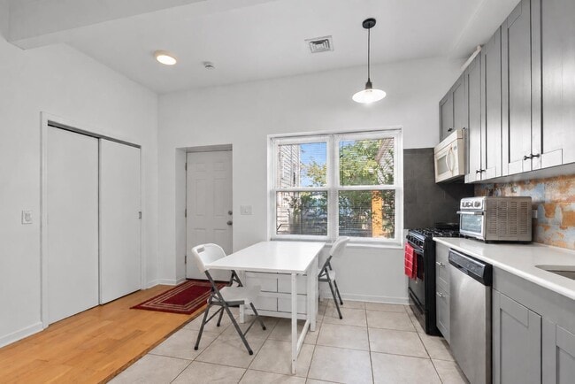 315-317 33rd St