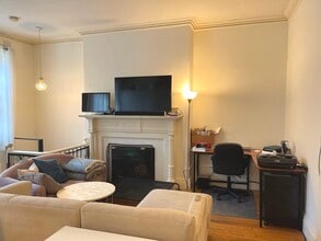 507 Beacon St, Unit #1R in Boston, MA - Foto de edificio - Building Photo