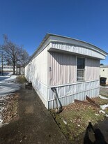 218 Tyler St in Oak Grove, KY - Building Photo