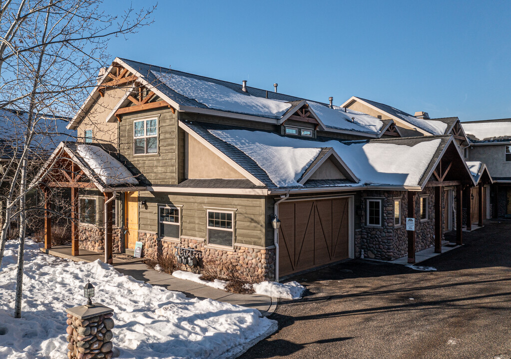 3643 Huntsman Path in Eden, UT - Building Photo