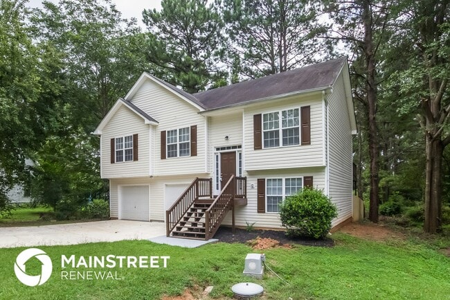 308 Barr Cir in Rex, GA - Building Photo - Building Photo