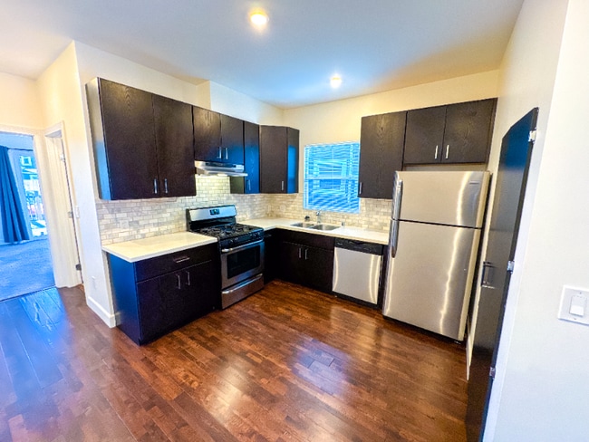 835 35th St in Oakland, CA - Building Photo - Building Photo