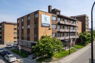 890 Crémazie Boul O in Montréal, QC - Building Photo