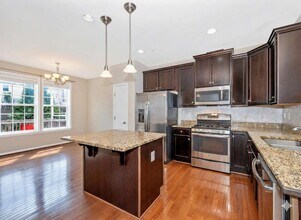 1104 Frontline Dr in Frederick, MD - Building Photo - Building Photo