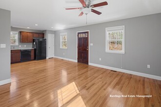 332 Old Fort Rd in Fairview, NC - Building Photo - Building Photo